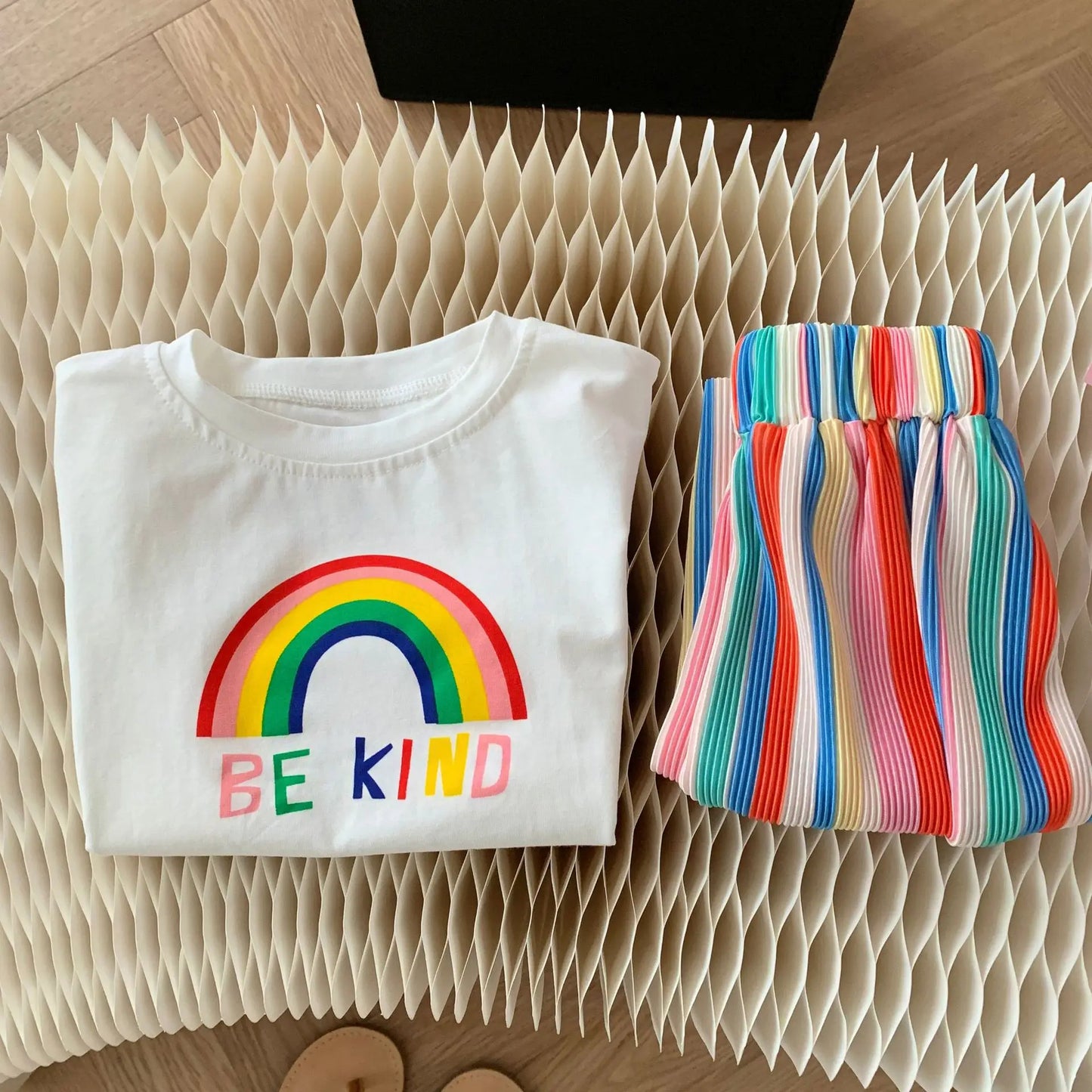 Ju Ju Jam girls set with ‘Be Kind’ slogan and rainbow design – vibrant toddler outfit