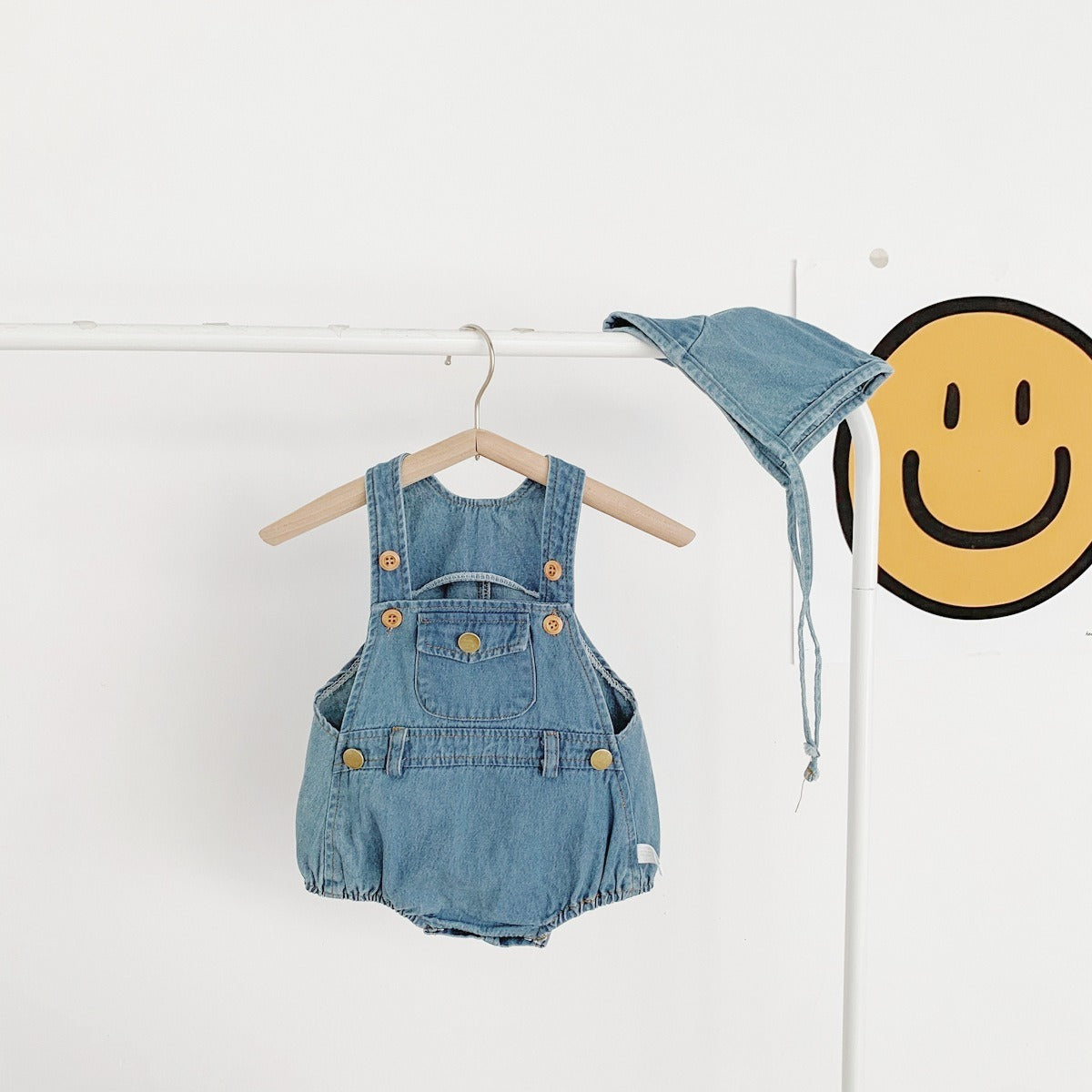 Trendy denim romper with hat – unisex baby outfit from Ju Ju Jam for outdoor fun and comfort.