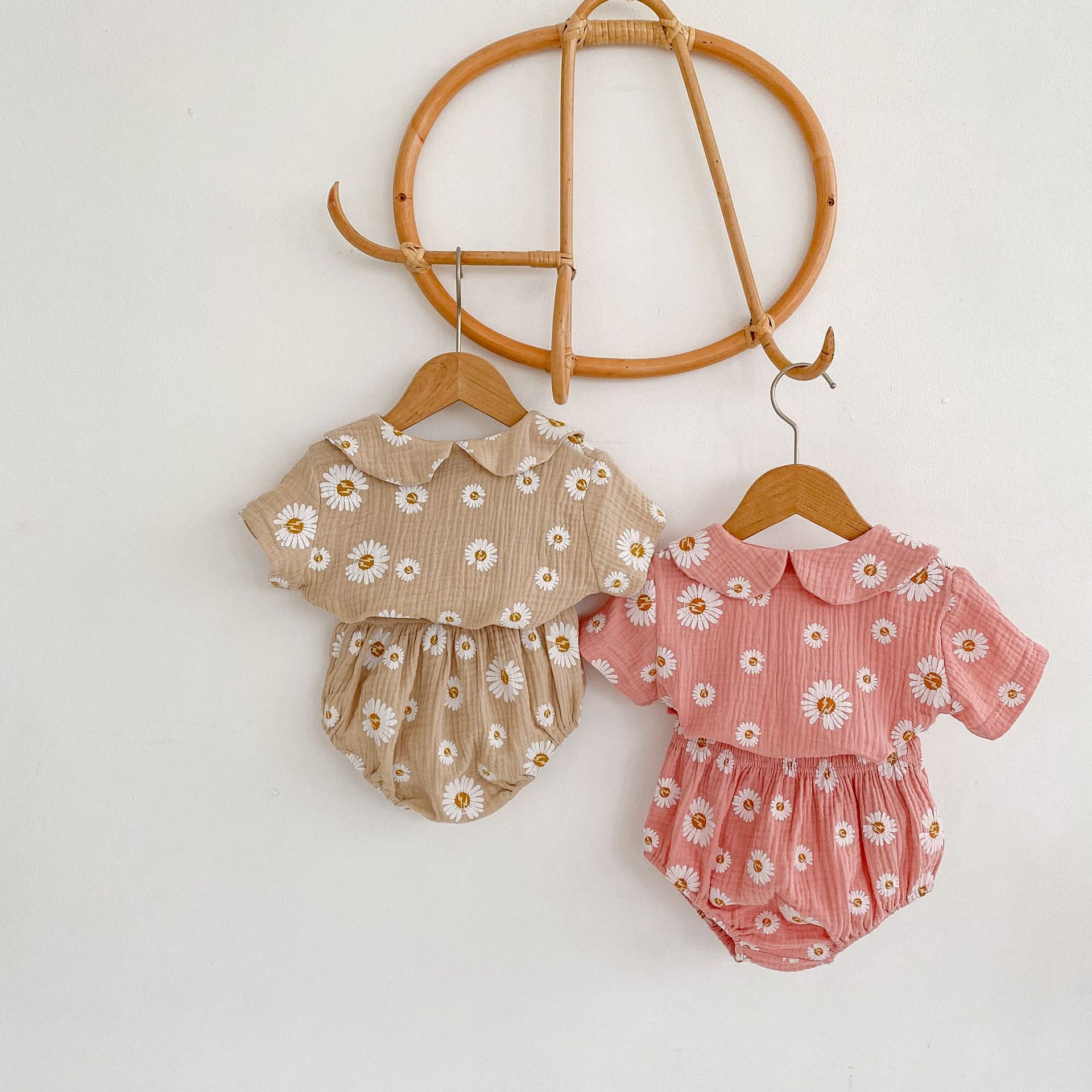 Ju Ju Jam Minimalist Top and Shorts Set for Baby Girls - Elegant and comfortable outfit with a minimalist approach for everyday wear.