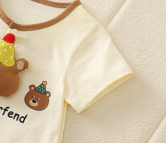 My Best Friend Bear Baby Boys Girls Romper – Soft cotton romper from Ju Ju Jam, designed for newborns, infants, and toddlers. Features cute bear print, ideal for casual wear and gifts.