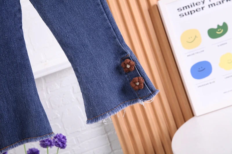 Detail of bow on top and flare jeans girls set - Ju Ju Jam collection