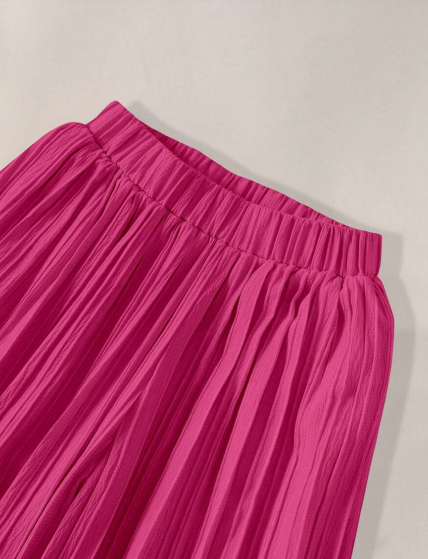 Stylish Girls Crop Top & Pants Set from Ju Ju Jam β Trendy two-piece ensemble with a sleek crop top and matching pants, designed for a modern look