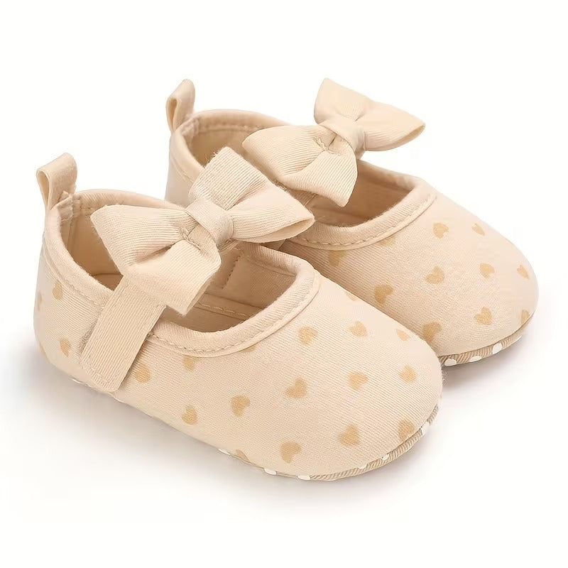 Ava Angel Baby Girls Heart Shoes