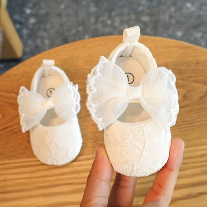 Chloe Charm Baby Girls Belly Shoes