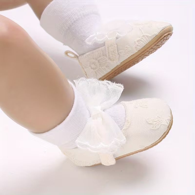 Chloe Charm Baby Girls Belly Shoes