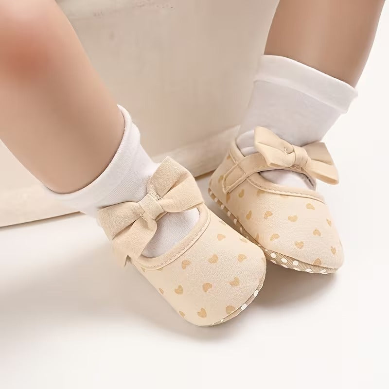 Ava Angel Baby Girls Heart Shoes