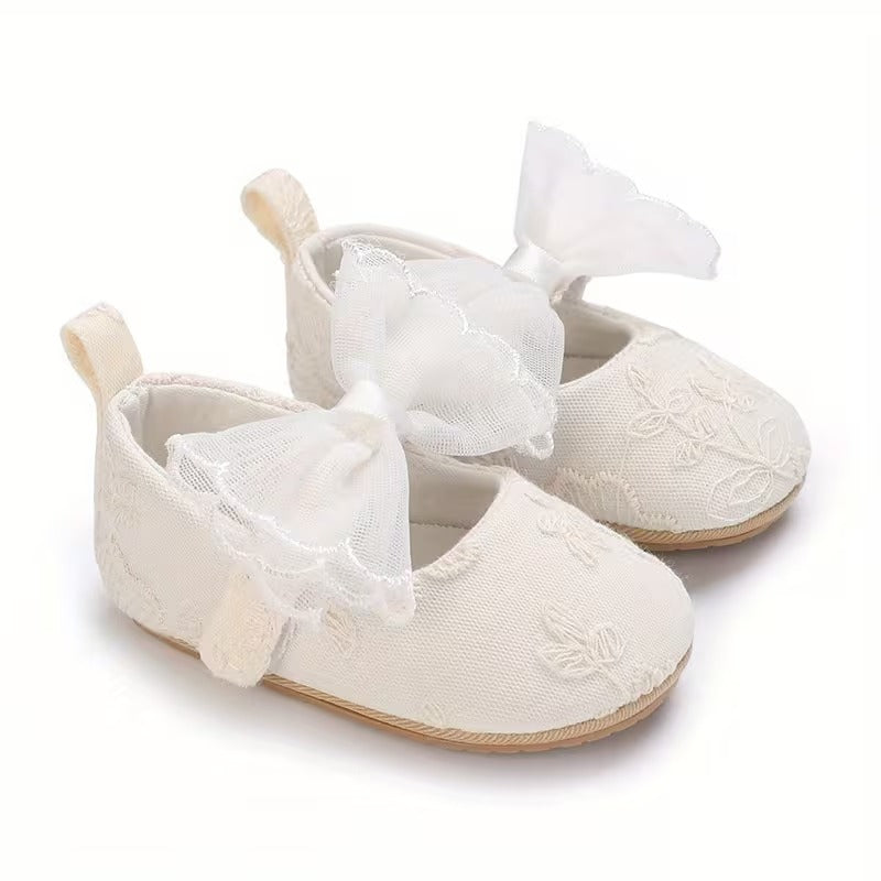Chloe Charm Baby Girls Belly Shoes