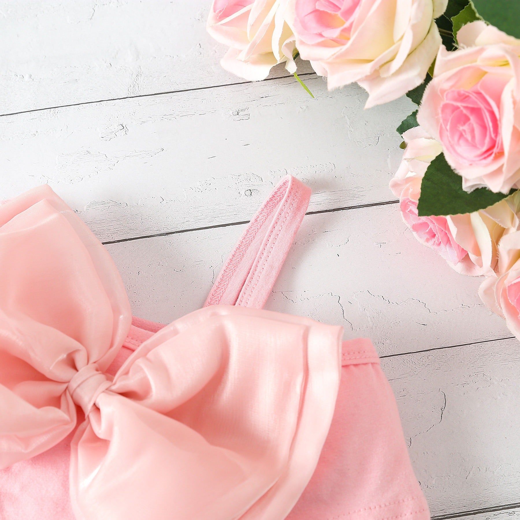 Ava Two Piece Set for baby girls – soft material with cute bow detail, perfect for everyday wear, Ju Ju Jam.

