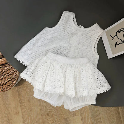 Ju Ju Jam Beach Breeze Girls Set – Light and airy outfit featuring a beach-inspired top and shorts, designed for playful summer adventures