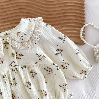 Eco-conscious baby girl romper set with cap in neutral tones – Ju Ju Jam Bella.

