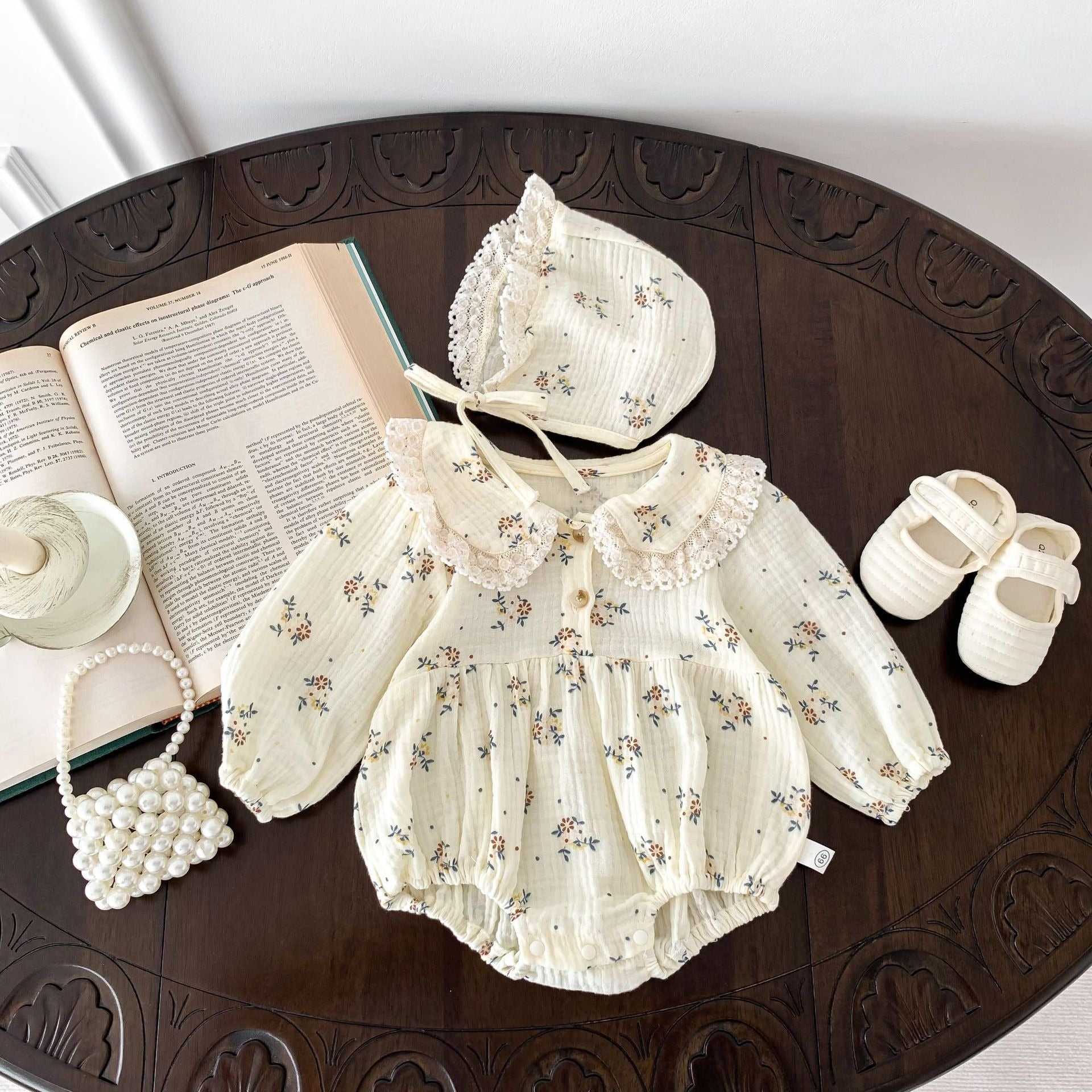 Comfortable and sustainable baby girl romper with cap – Bella organic set from Ju Ju Jam.

