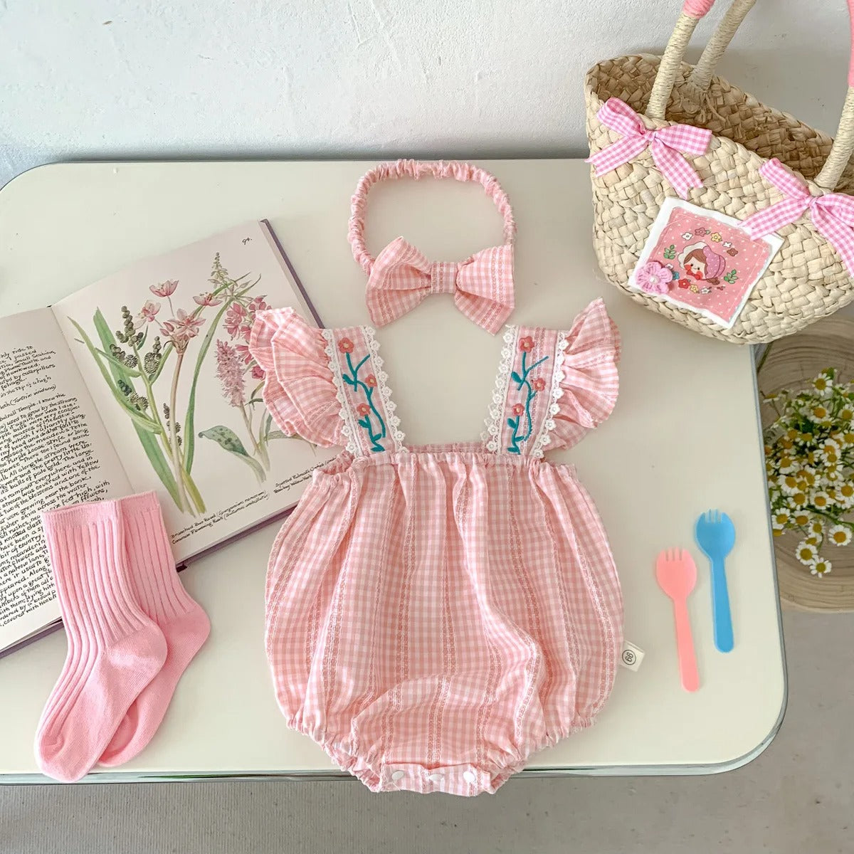 Ju Ju Jam Bloom Bright baby outfit – romper with floral patterns and coordinating headband