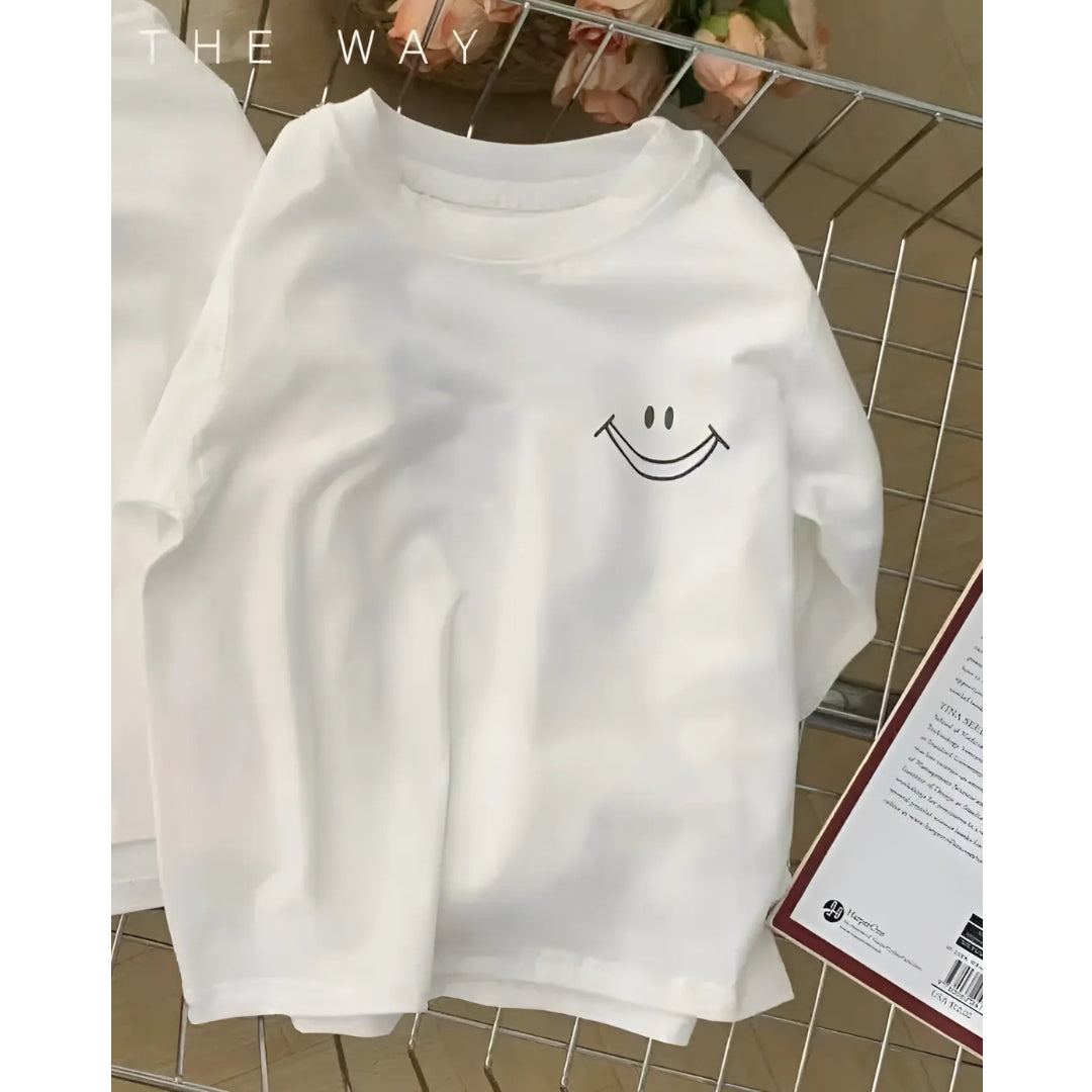 Solid color baby T-shirt with smiley face – Ju Ju Jam GenZ style

