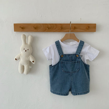 Little Denim jumpsuit for infants – Ju Ju Jam’s versatile one-piece outfit for baby boys and girls.
