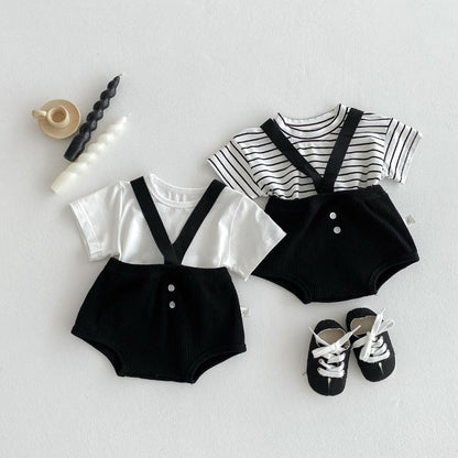 Mini Classic Suspender boys romper set – vintage-style baby outfit with attached suspenders by Ju Ju Jam.


