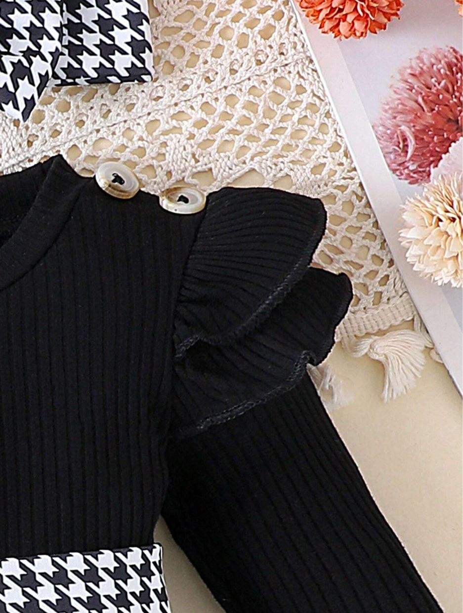 Stylish baby girl outfit with black romper, bow hairband, and socks – Ju Ju Jam

