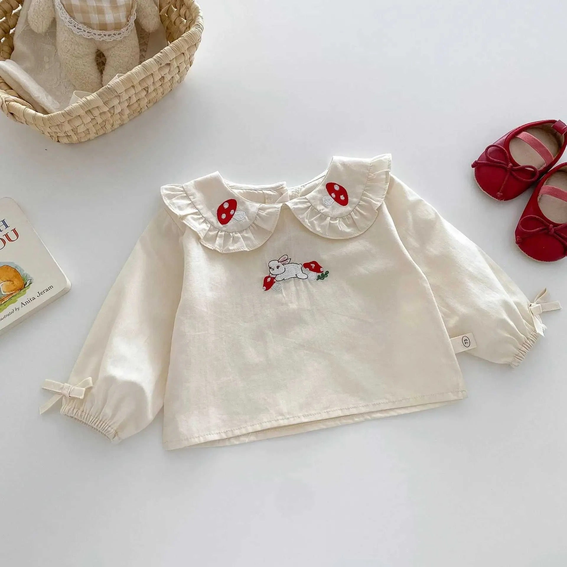 Two-piece baby girl set with floral embroidery – Ju Ju Jam

