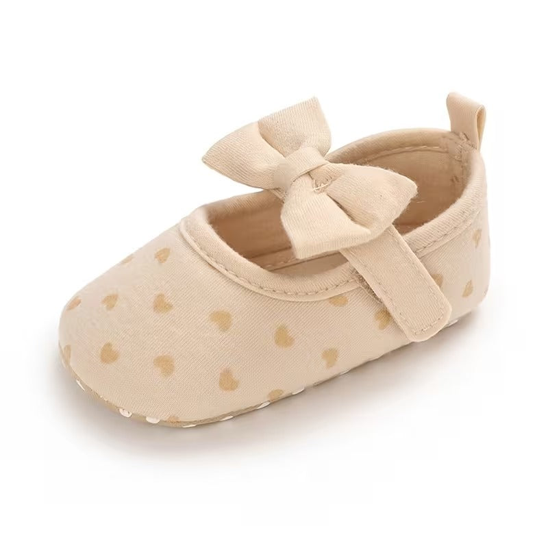 Ava Angel Baby Girls Heart Shoes