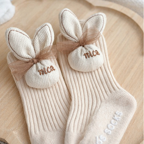 Little Petals Baby Girls Hat And Socks Set